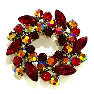 Vintage Look Wreath Brooch Pendant Red Glass Rhinestones Pin Stacked Dimensional